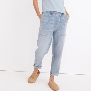 Pull-on relaxed jeans in lisford wash